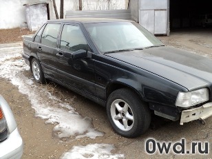 Битый автомобиль Volvo 850